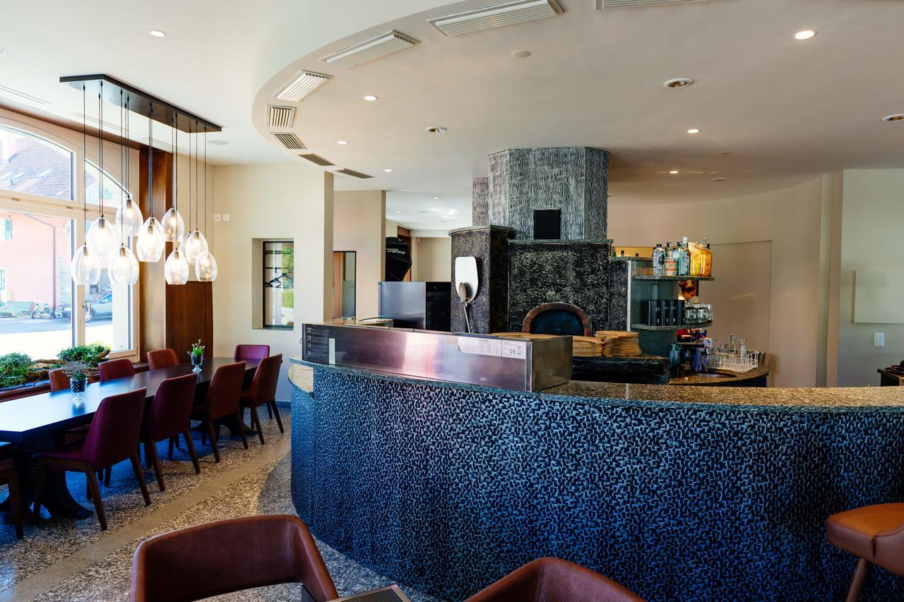 Taverna Hotel 3*